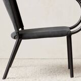 Afteroom lounge chair audio