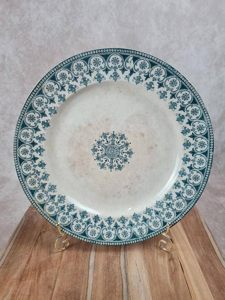 Large antique Badonvilliers plate with blue-green Turkish decoration 🌿
