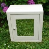 Medicine cabinet 50s in metal