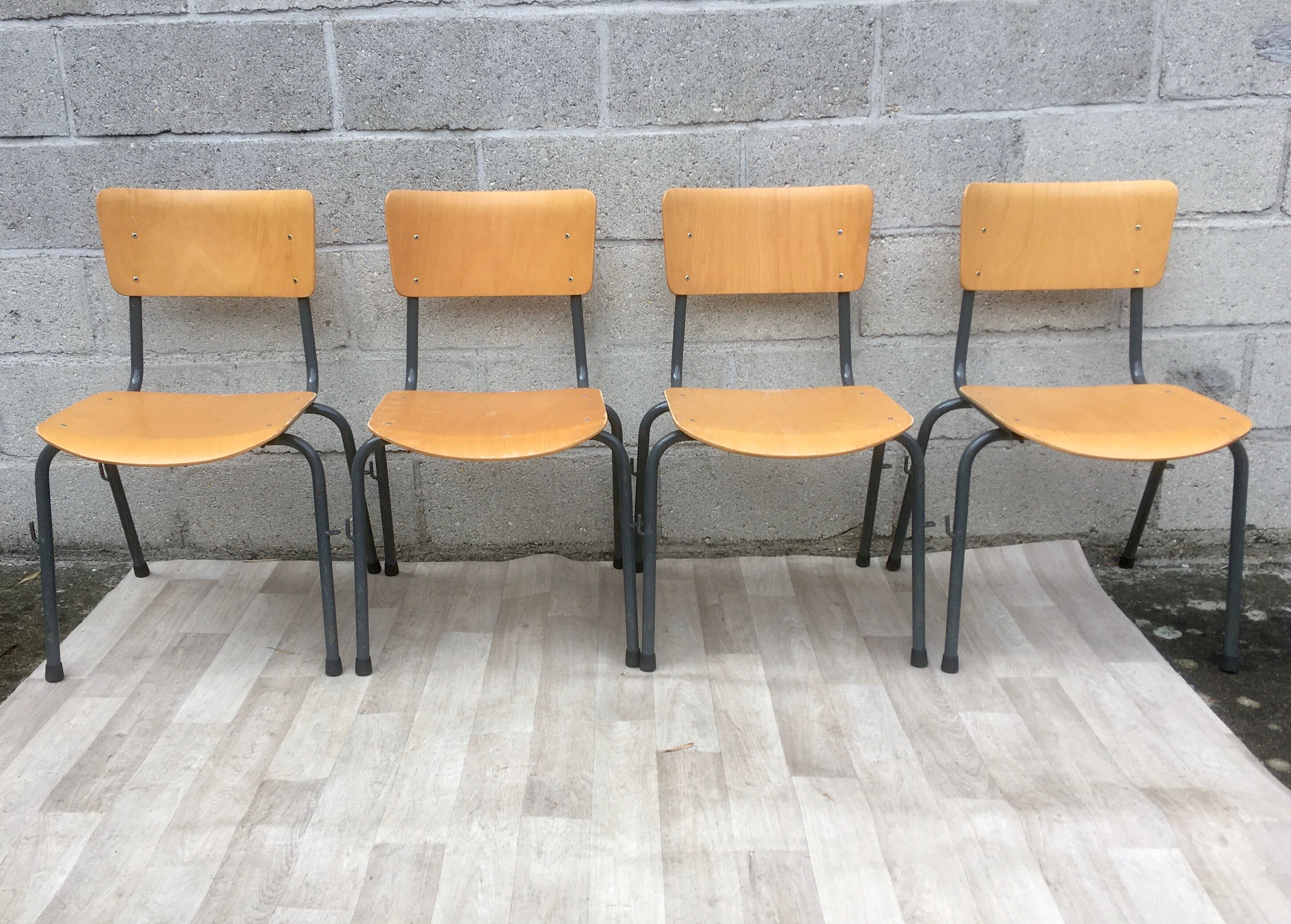 Set of 4 vintage Dutch chairs