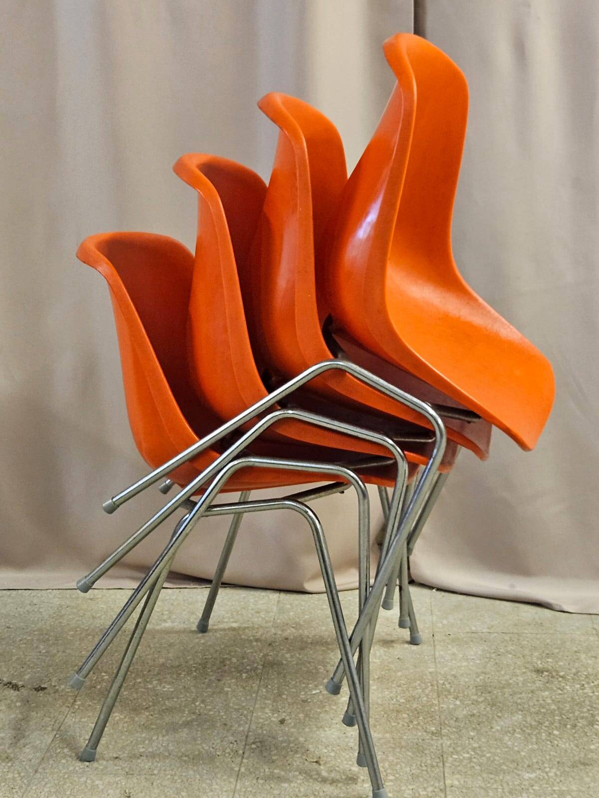 Set of 4 chairs by Eero Aarnio 1960s/70s