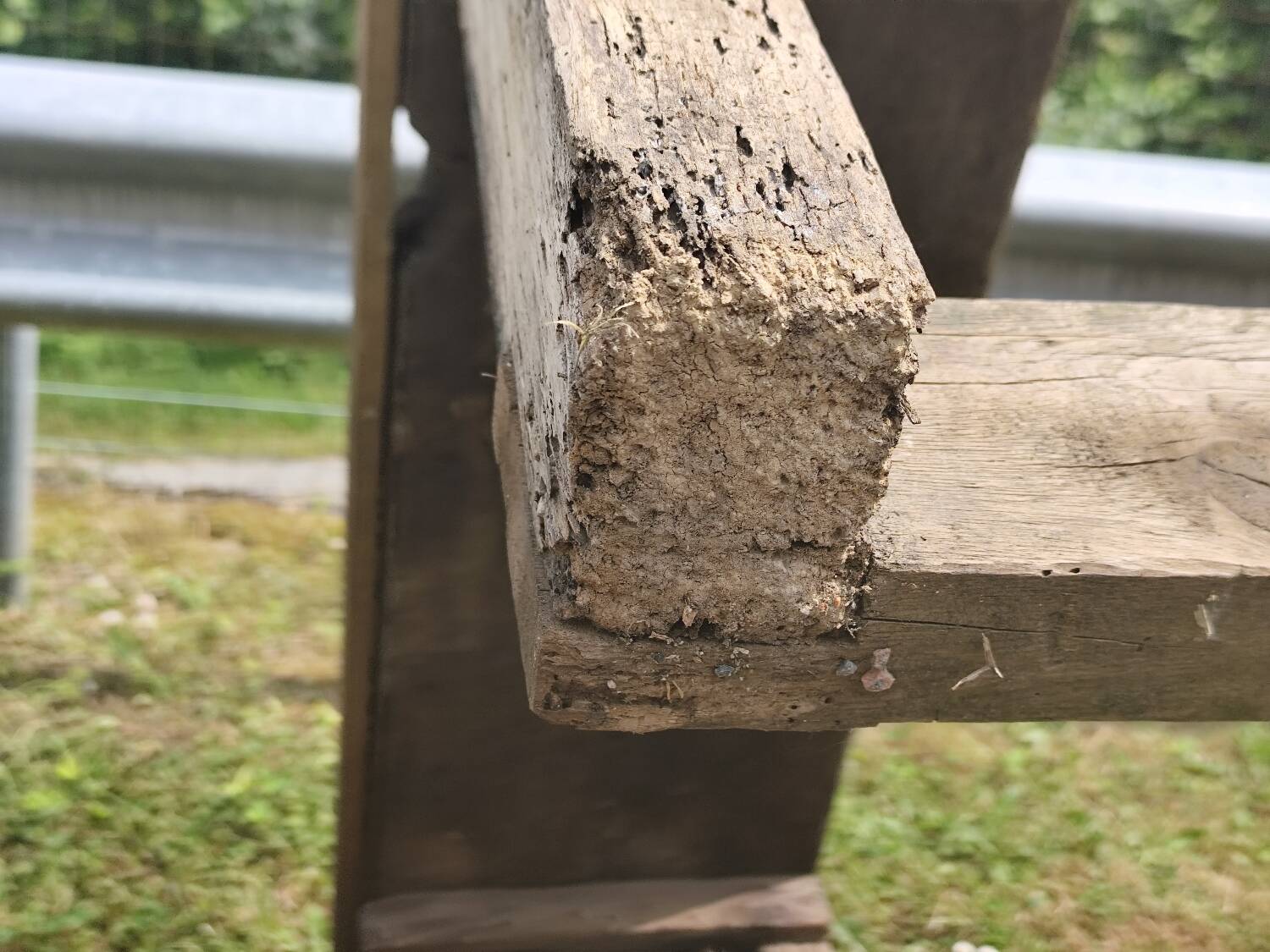 Old small 160 cm carpenter's workbench in solid oak
