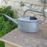 Zinc watering can