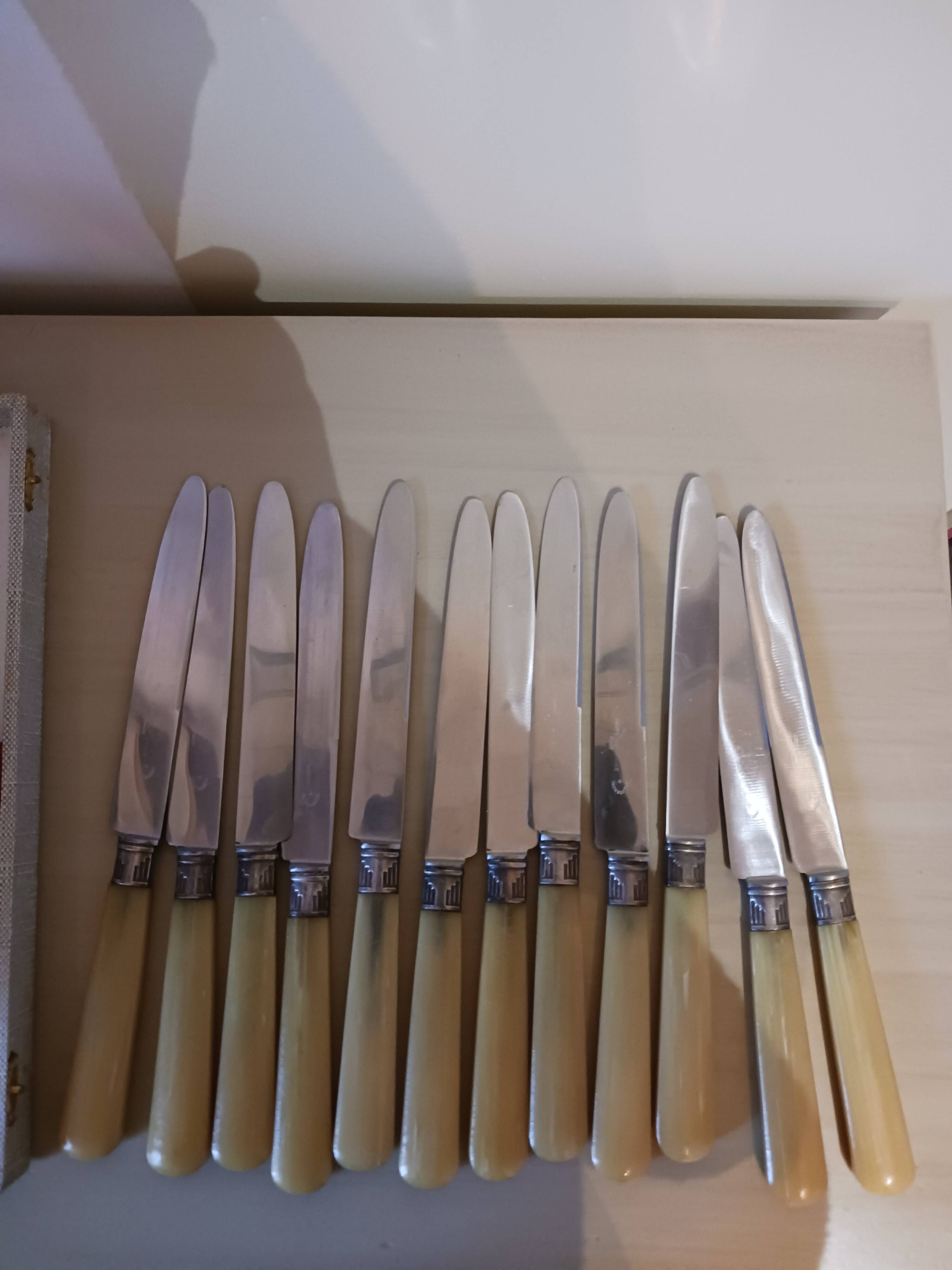 Vintage bakelite knives