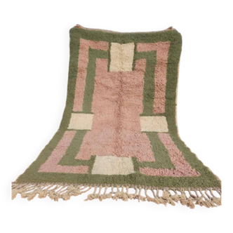 Handmade pure wool rug, size 250 x 250 cm.