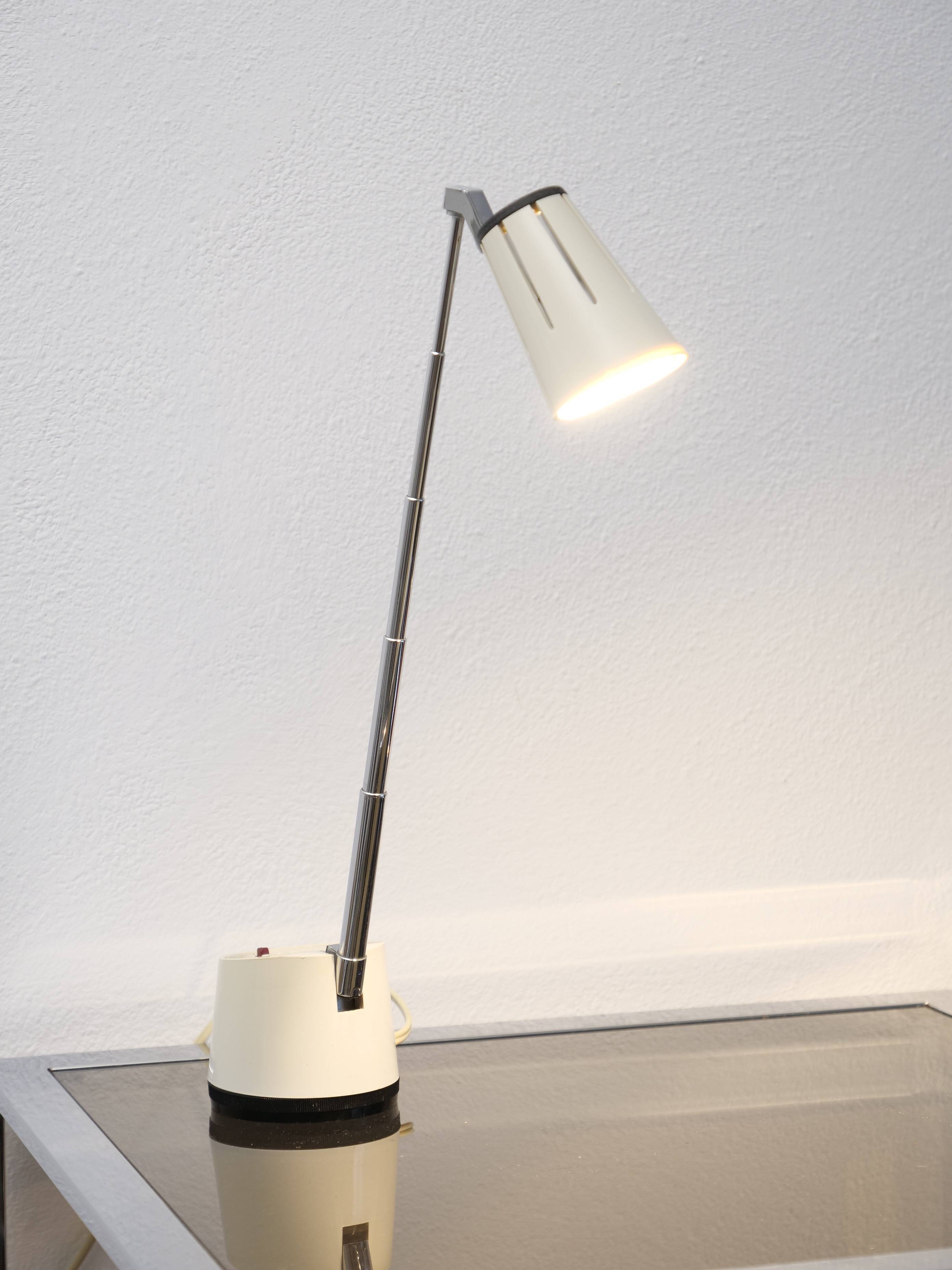 Lampe compacte telescopique lampette japan