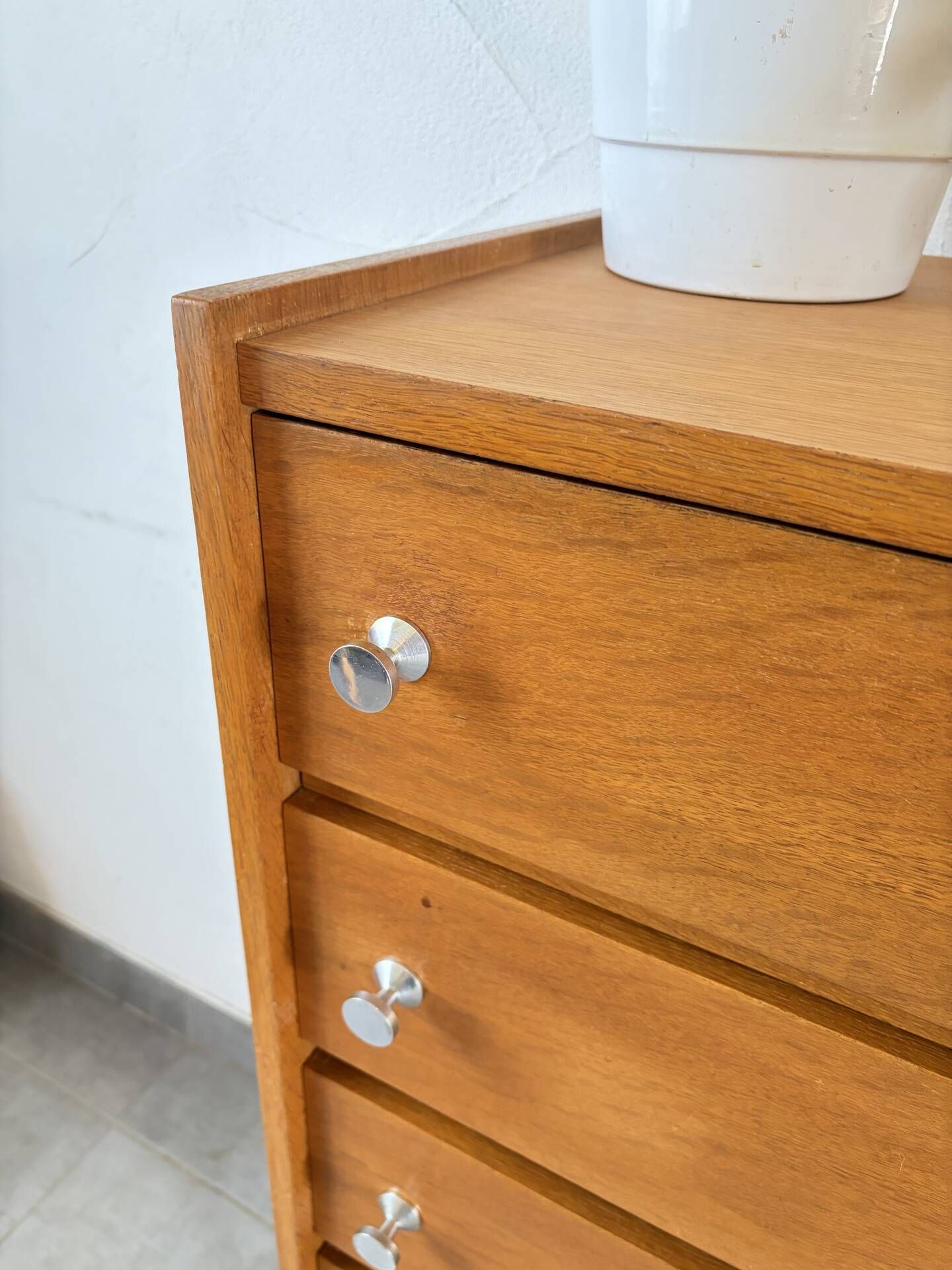Scandinavian vintage chest of drawers / dresser