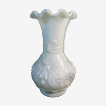 Opaline of fair vase vase ancient butterfly fruit