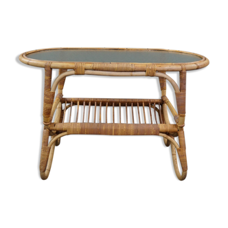 Dutch Design rattan coffee table with cloud glass top and reading basket