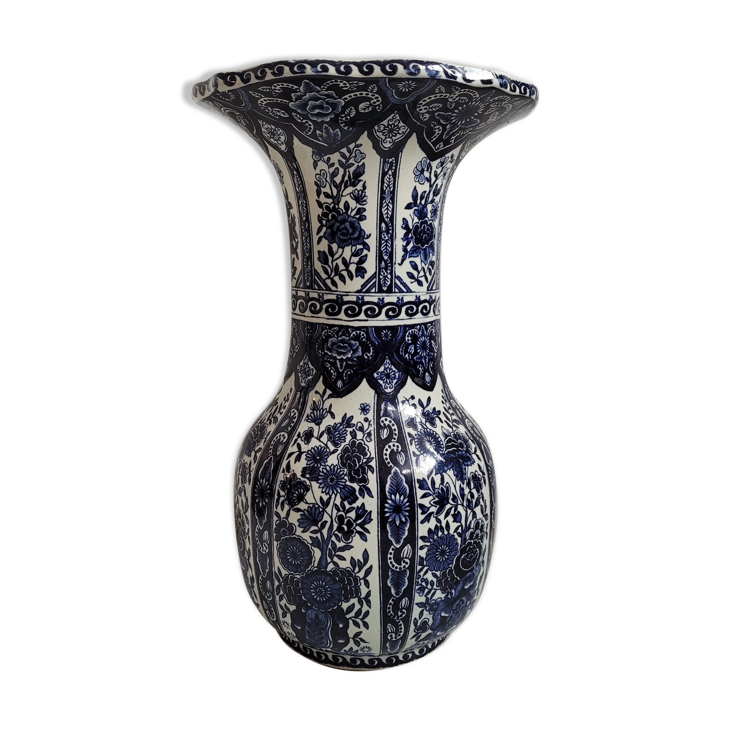 Ceramic vase Delft Boch 41