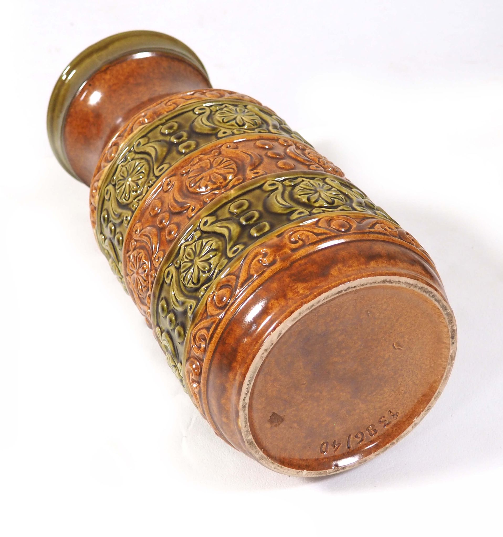 Ceramic vase