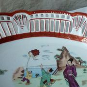 Pierced porcelain basket from Bavaria, Asian decorative bread basket.