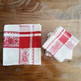 Damask linen tablecloth and napkins