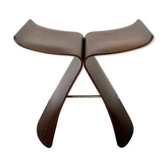 Tabouret Butterfly de Sori Ynagi pour Vitra