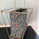 Porte revue métal et toile cirée vintage