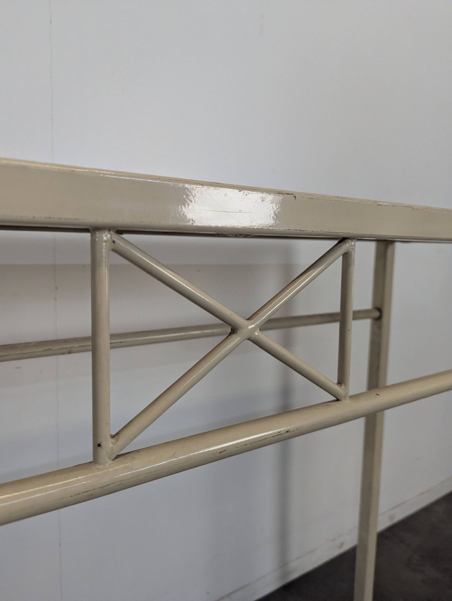 Console moderne bois et metal