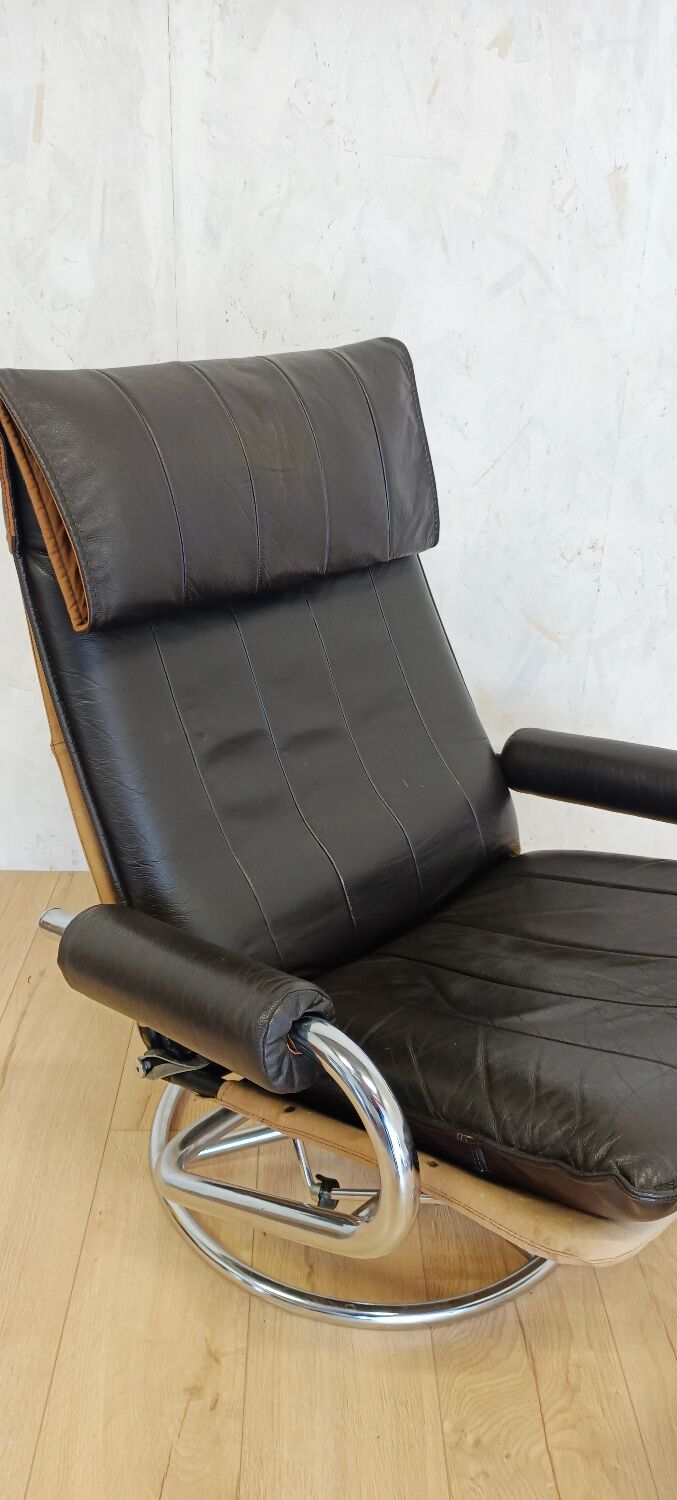 Leather ottoman chair