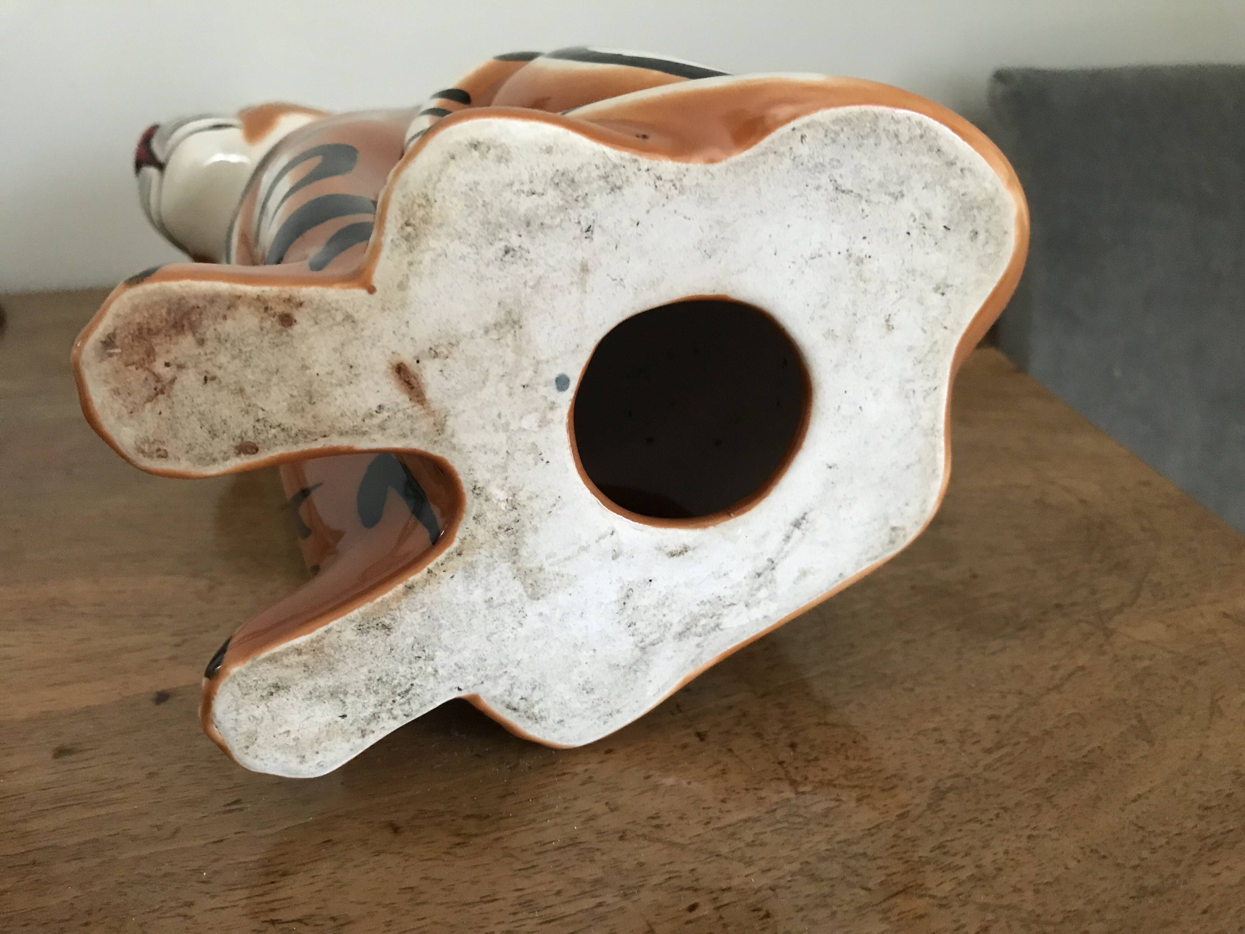 Glazed ceramic tiger 1970