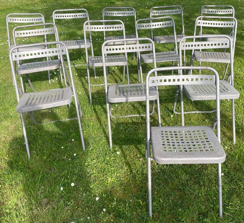 Set of 13 folding chairs in sandblasted metal, Plichaise Souvignet
