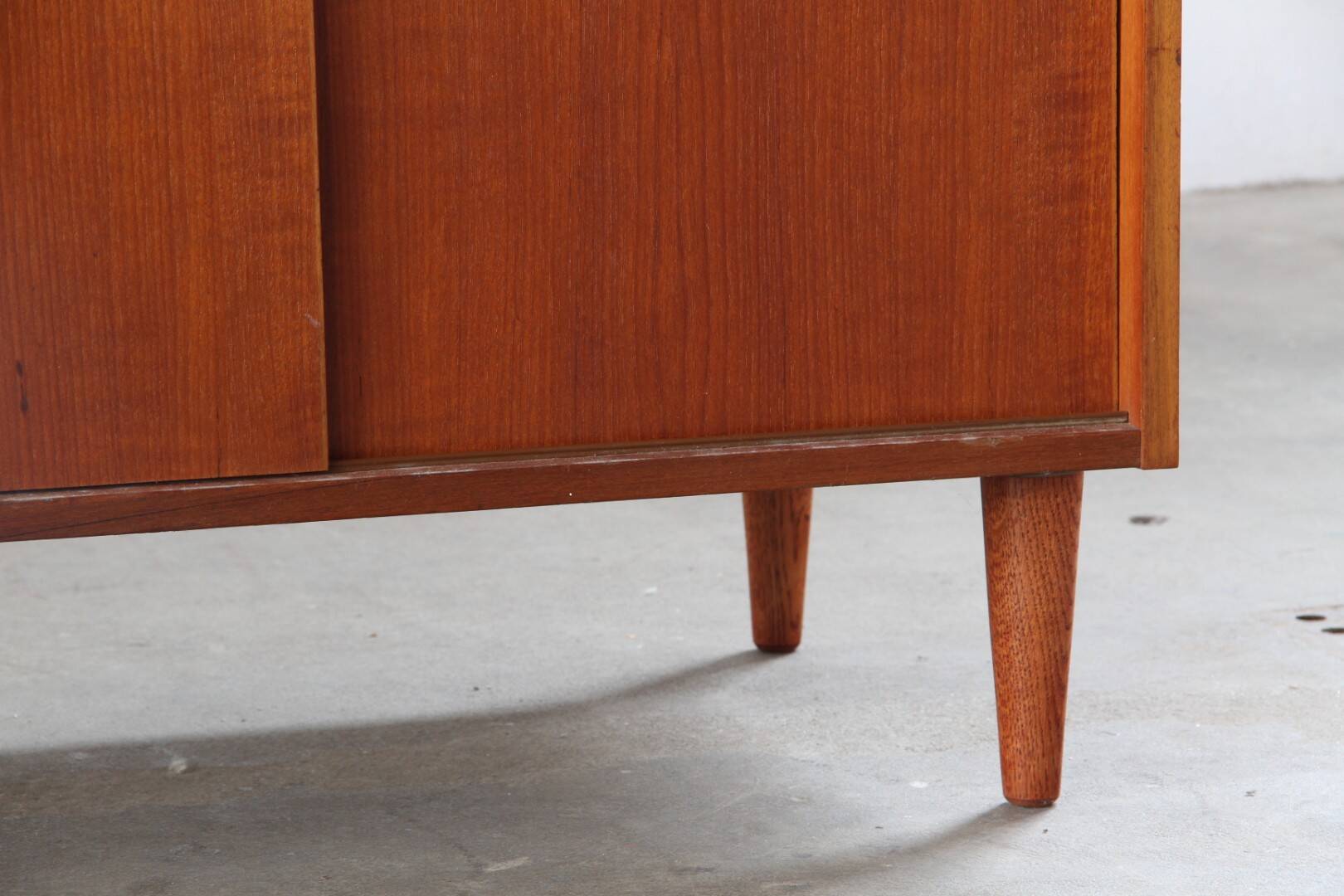 Vintage Mid-Century Danish Lowboard / Sideboard in Teak, 1960s