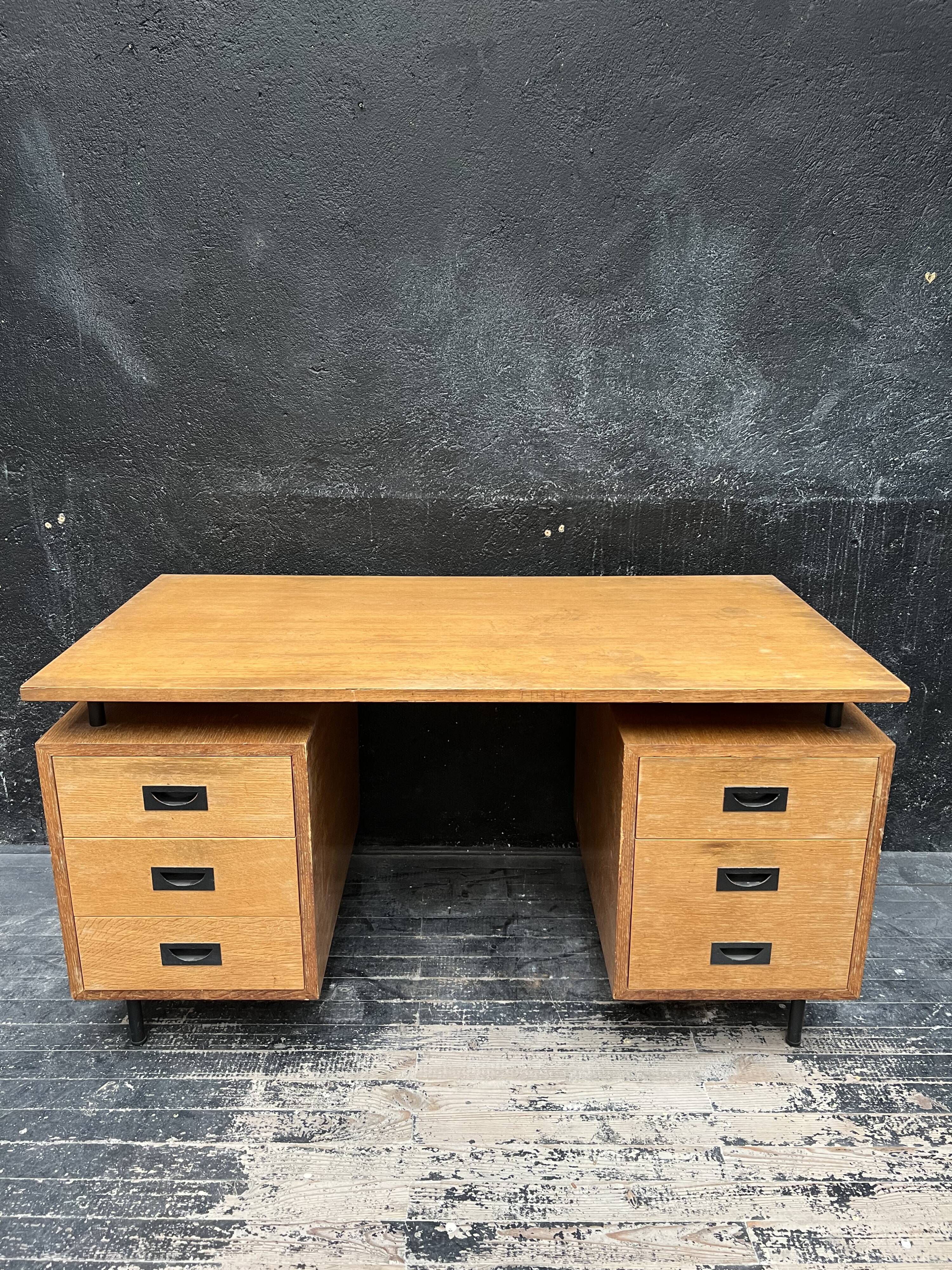 Design office 1950 .