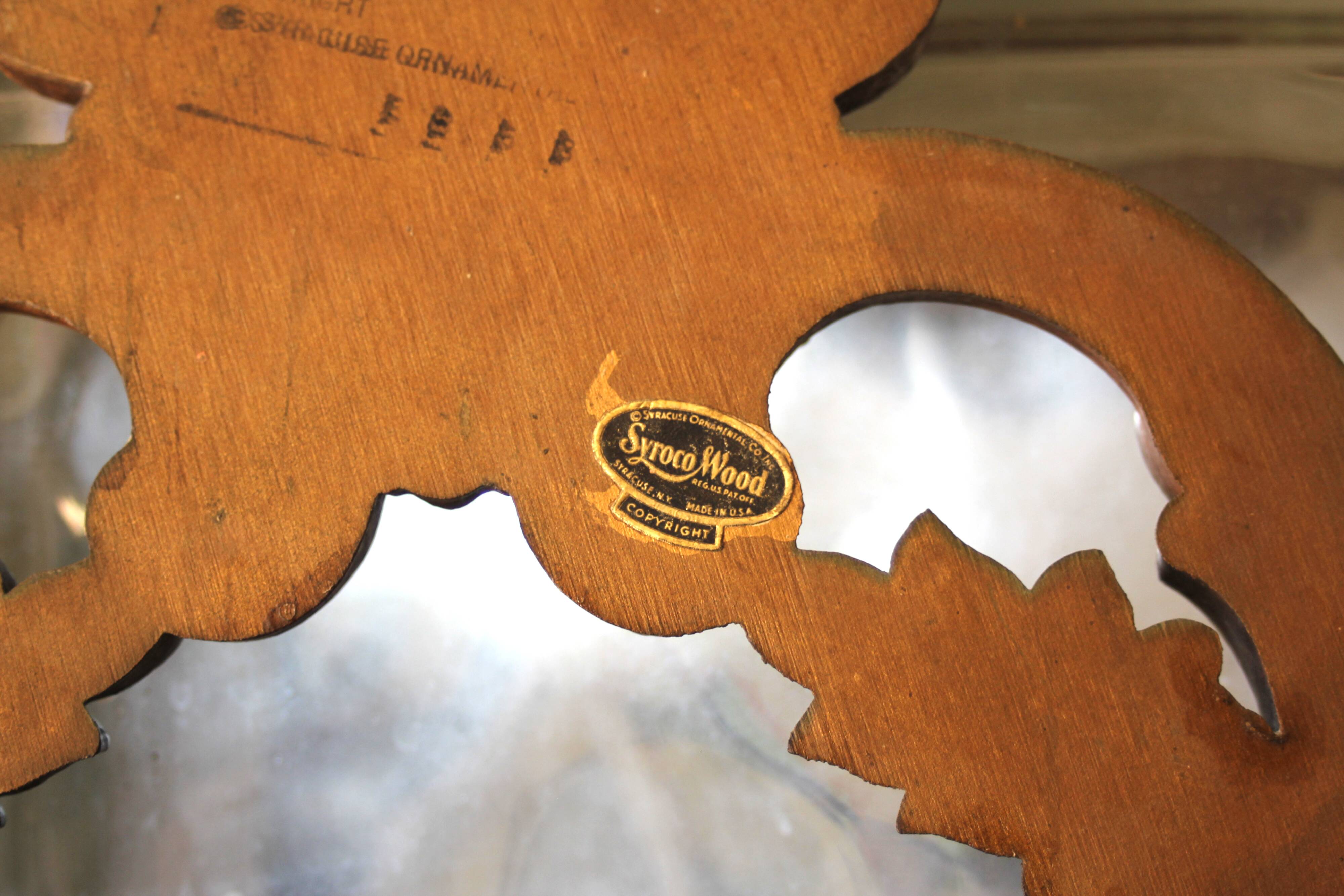 Large Syroco mirror, made in the USA, 1960s