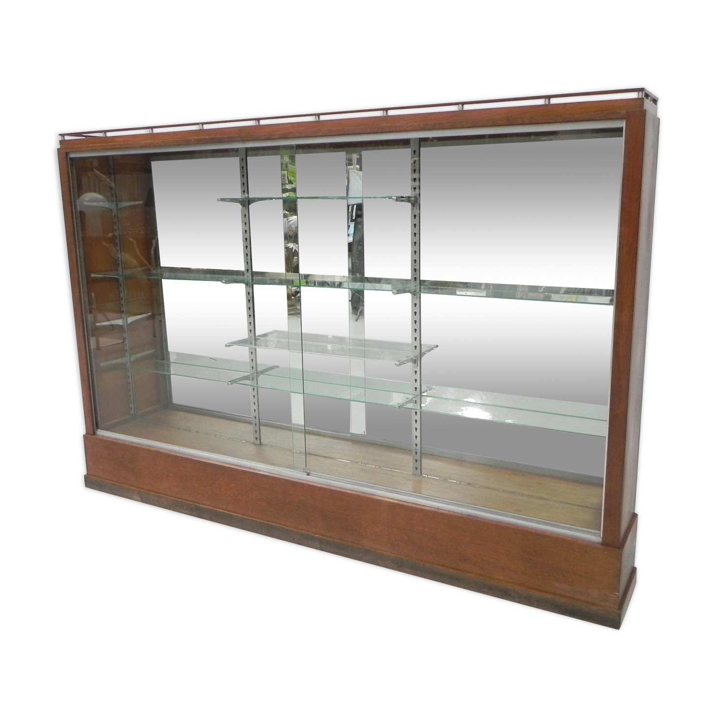 Large display cabinet with 2 sliding glass doors