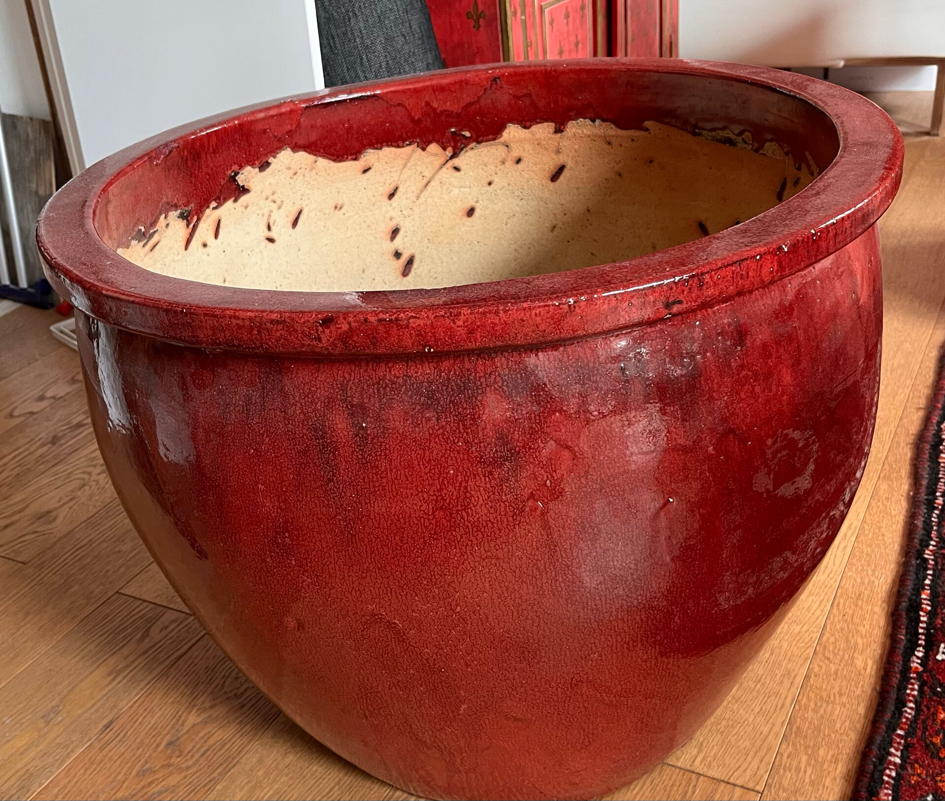 Large XXL pot in beef blood colour CFOC