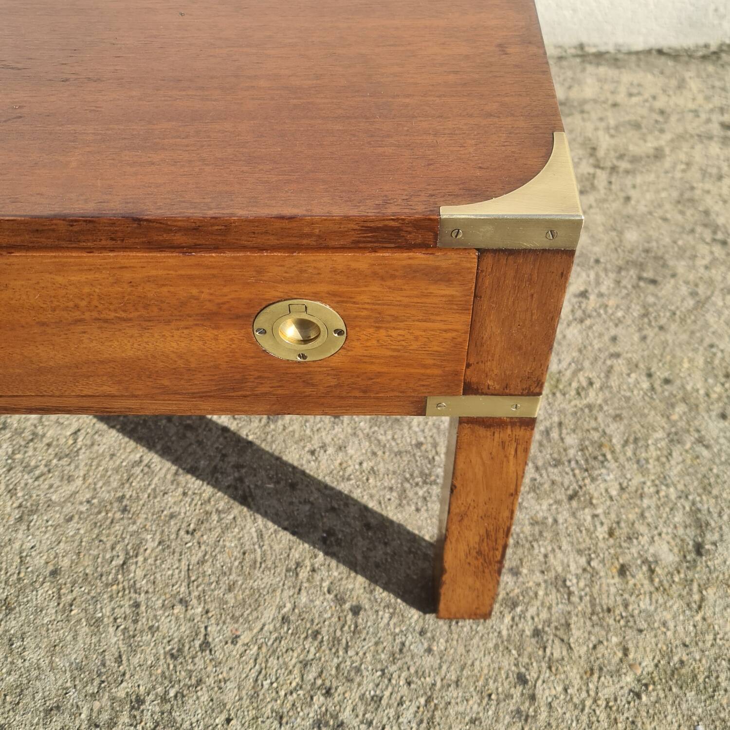 Table basse campagne militaire, marine, vintage