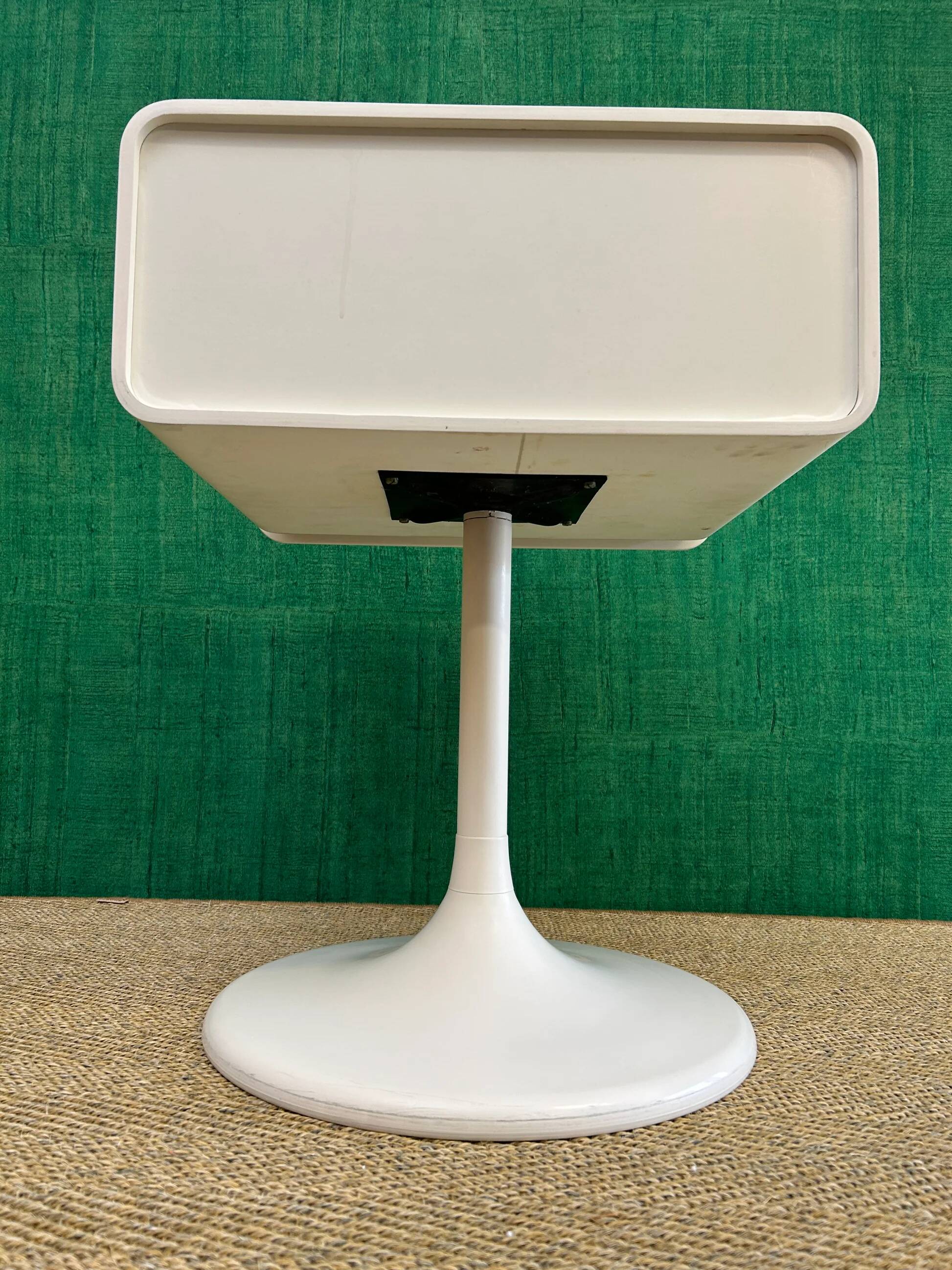 Tulip base rotating side table SPACE AGE by Lusch, Germany, 1970s