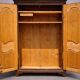 Armoire ancienne en bois massif peinte – Style rustique/classique