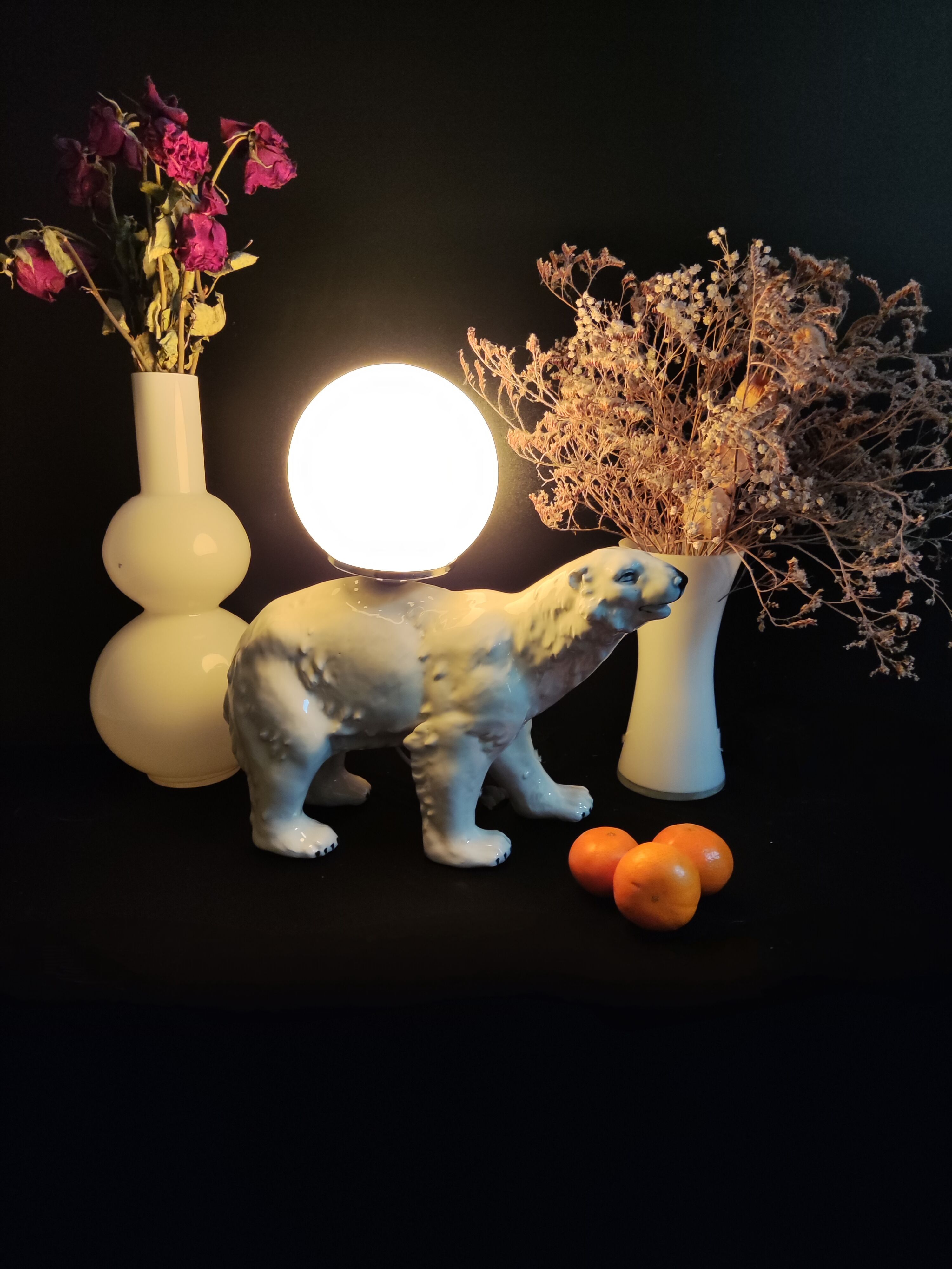 Ceramic white bear lamp