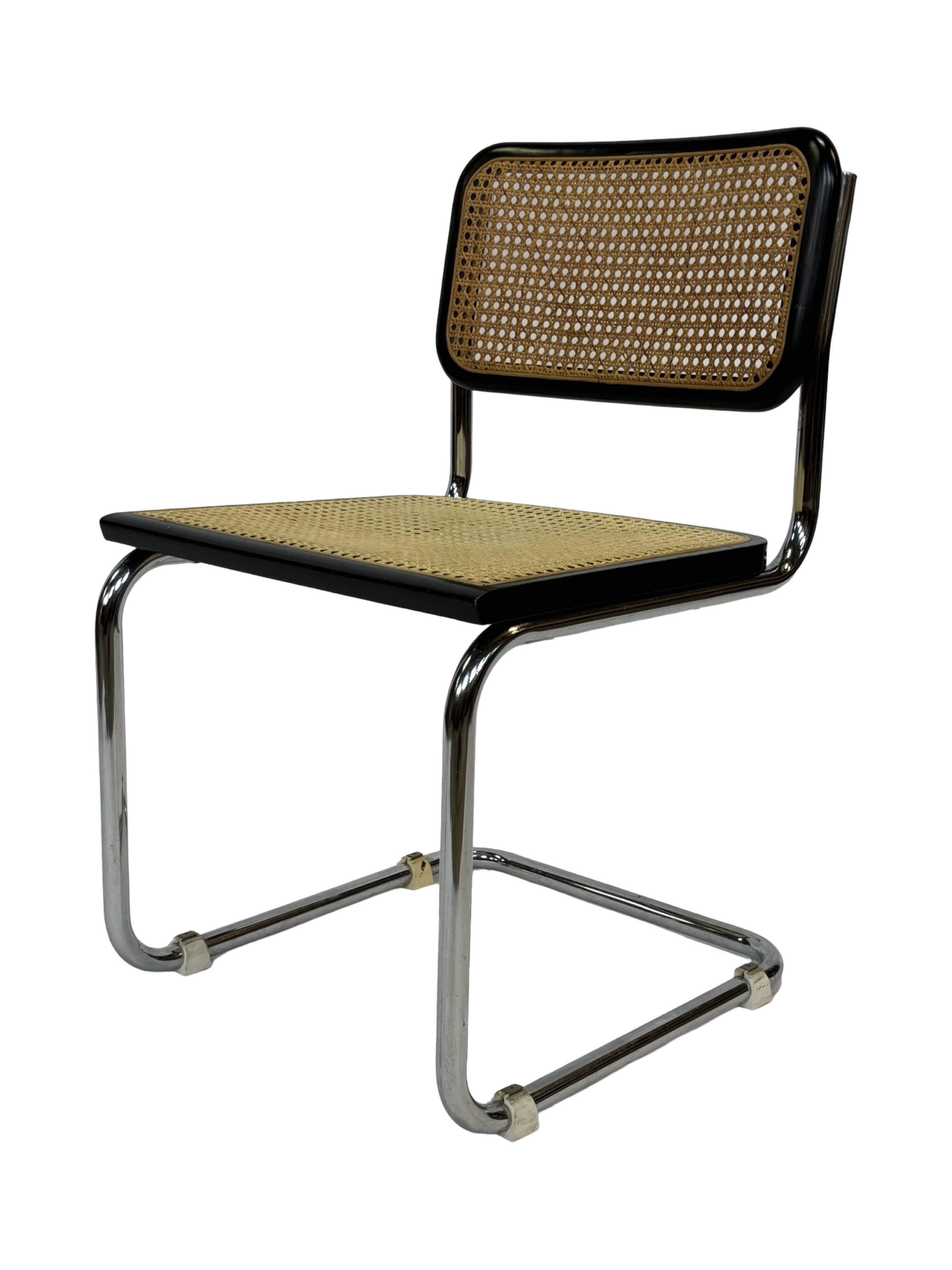 Cesca chair b32 model in chrome and black