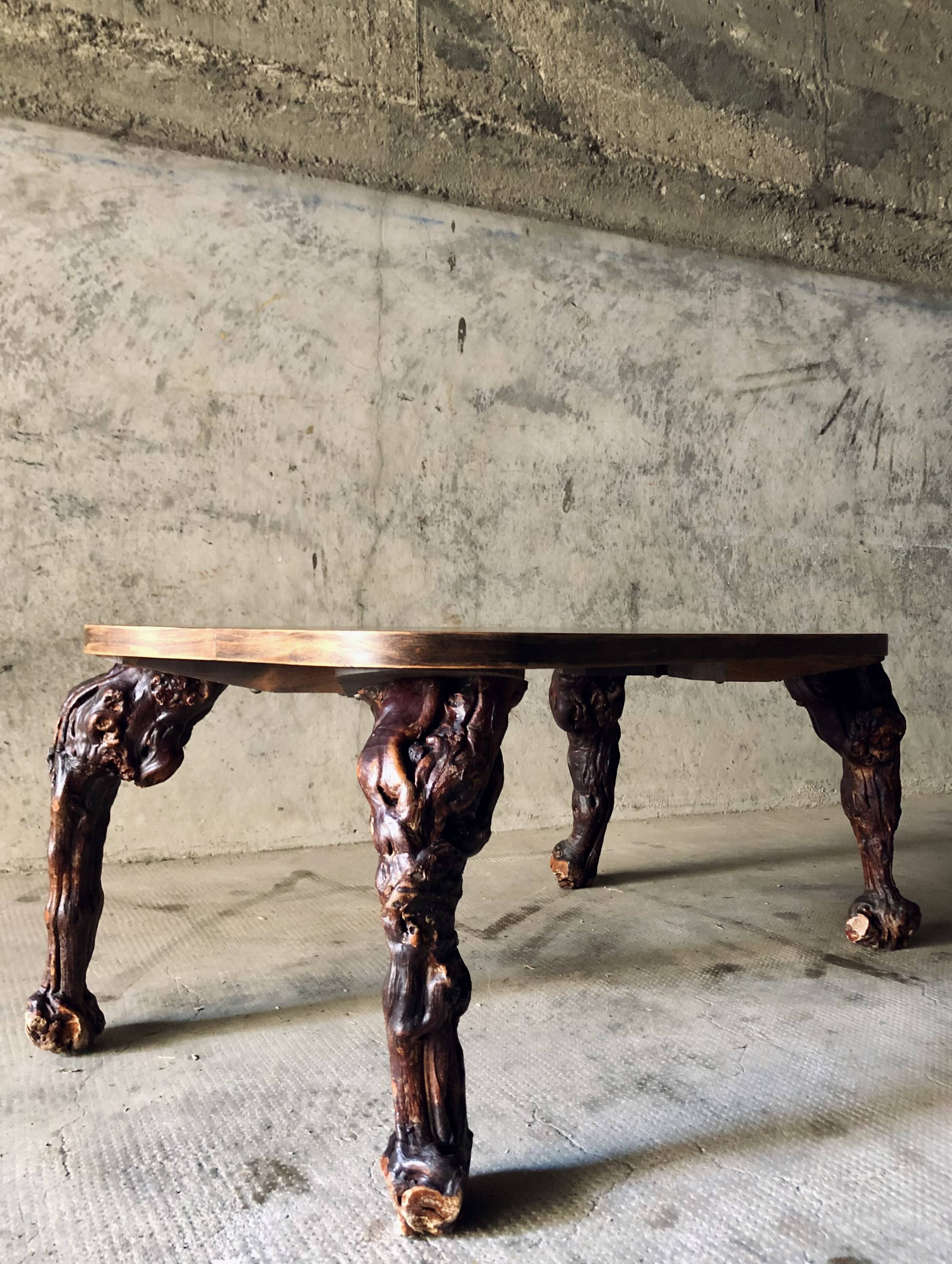 Mid-Century XXth coffee table / Cep de Vigne