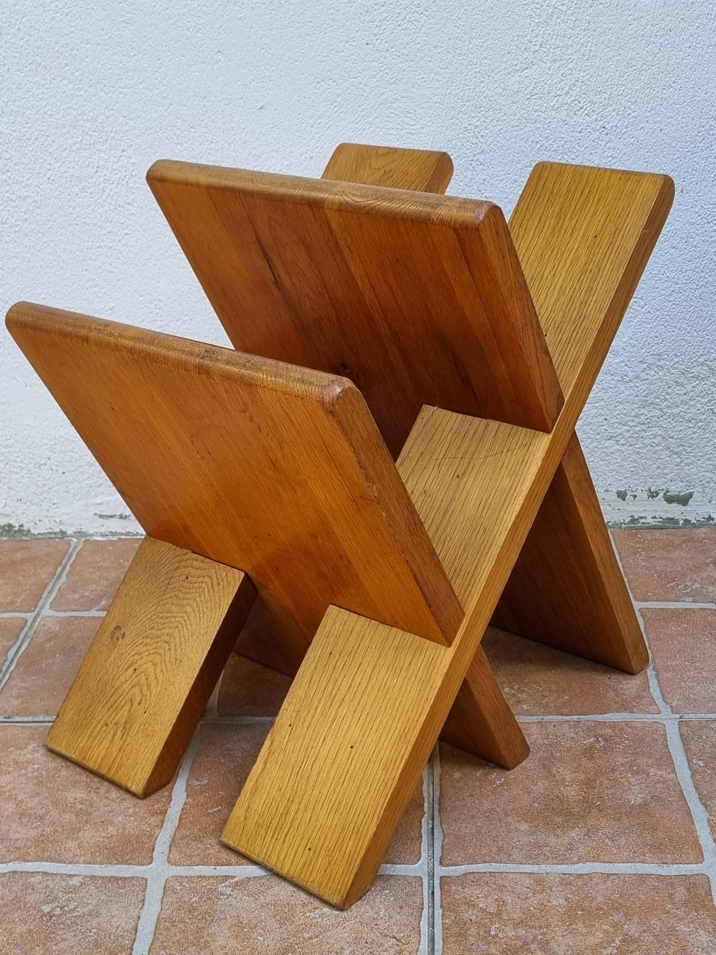 Porte-revues “Palabres” vintage en bois massif démontable, années 70, 40 cm