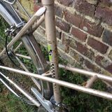 Vintage Peugeot 103 bike