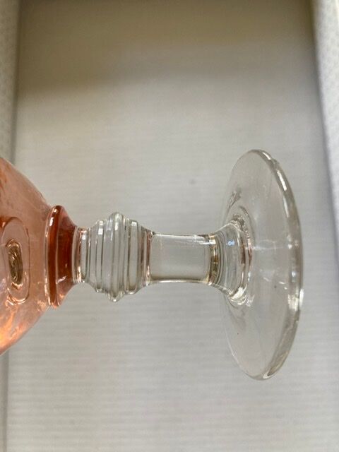Lot of 6 small pink glasses