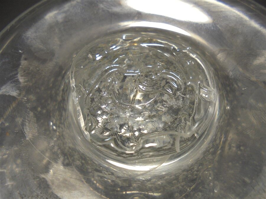 Glass paste cup