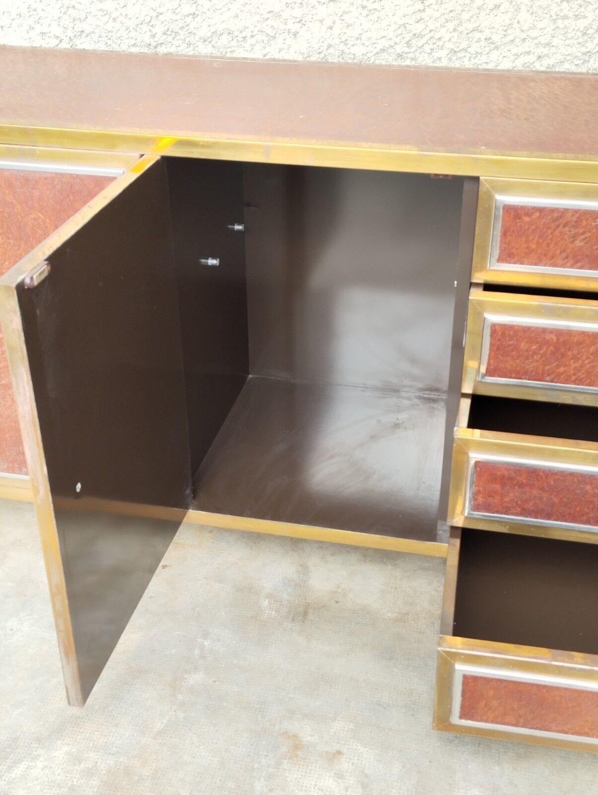 Sideboard shelf design 70 Michel Pignères amboyna burl chrome brass