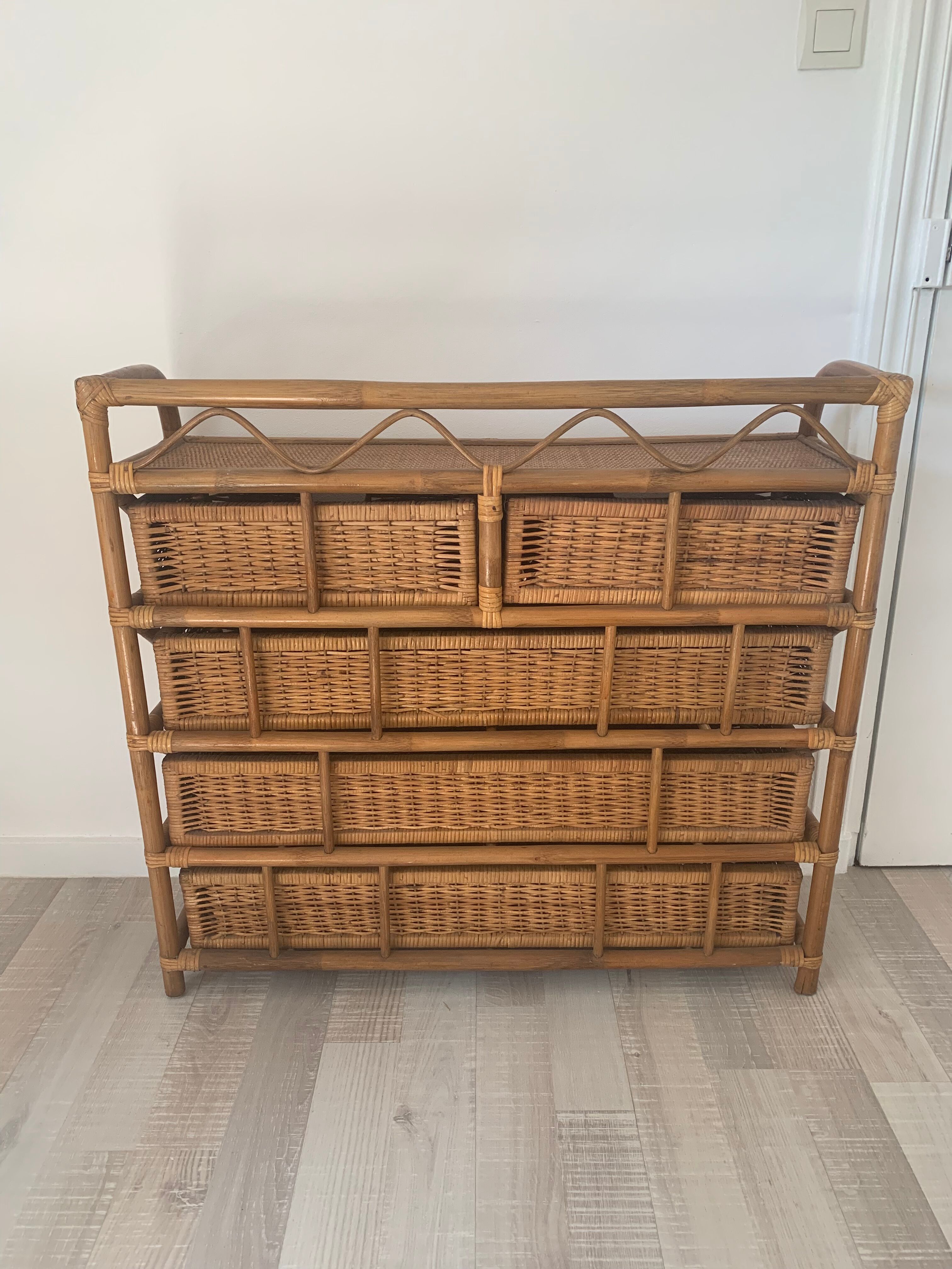 Chiffonnier vintage en rotin