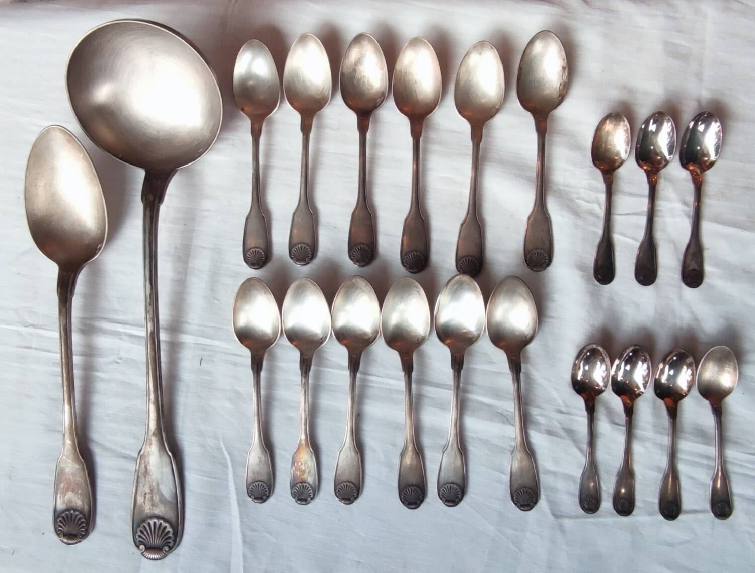 Old Christofle 57-piece shell model cutlery set