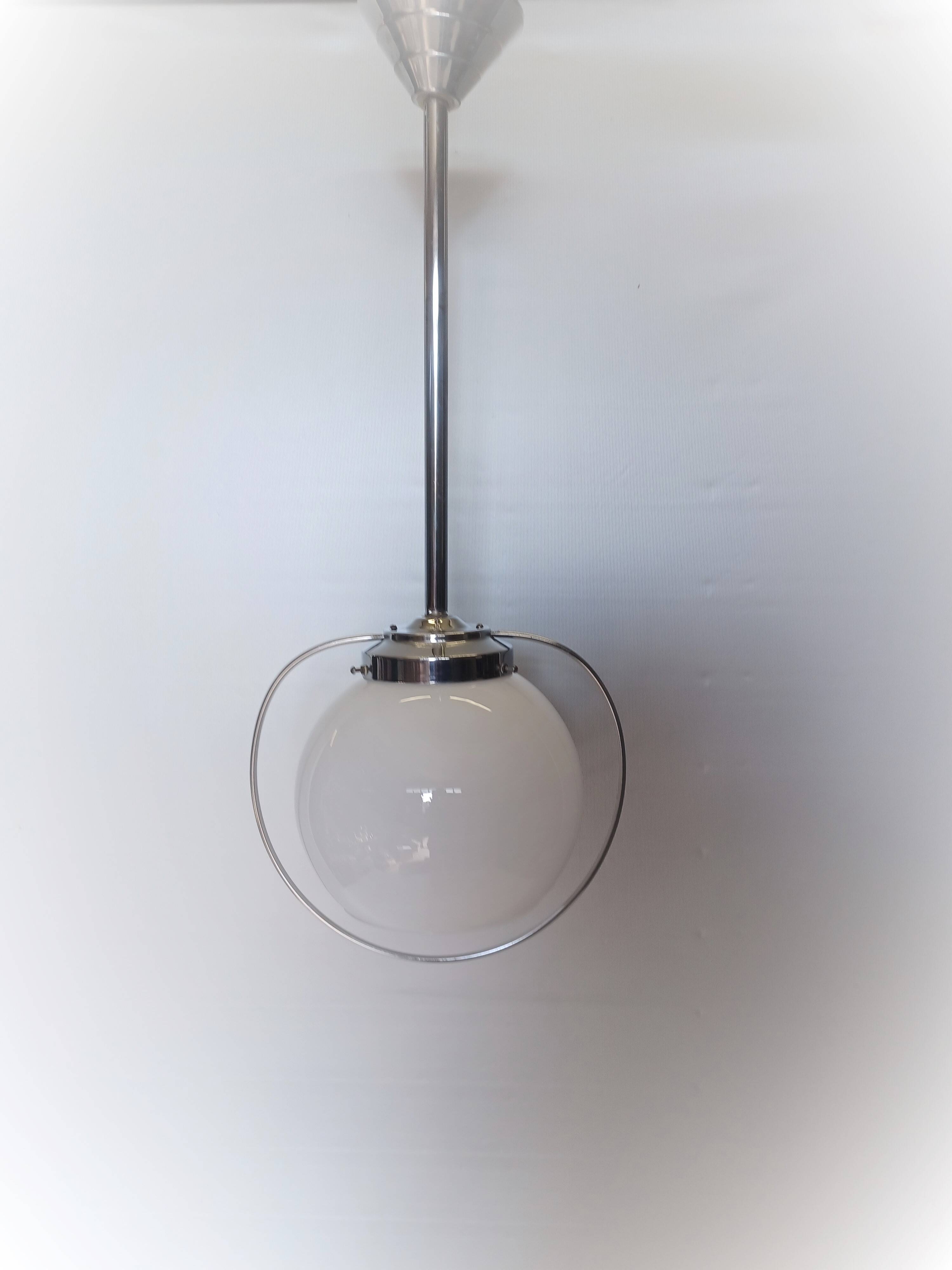 Antique chandelier - Art Deco - White opaline globe - 1940