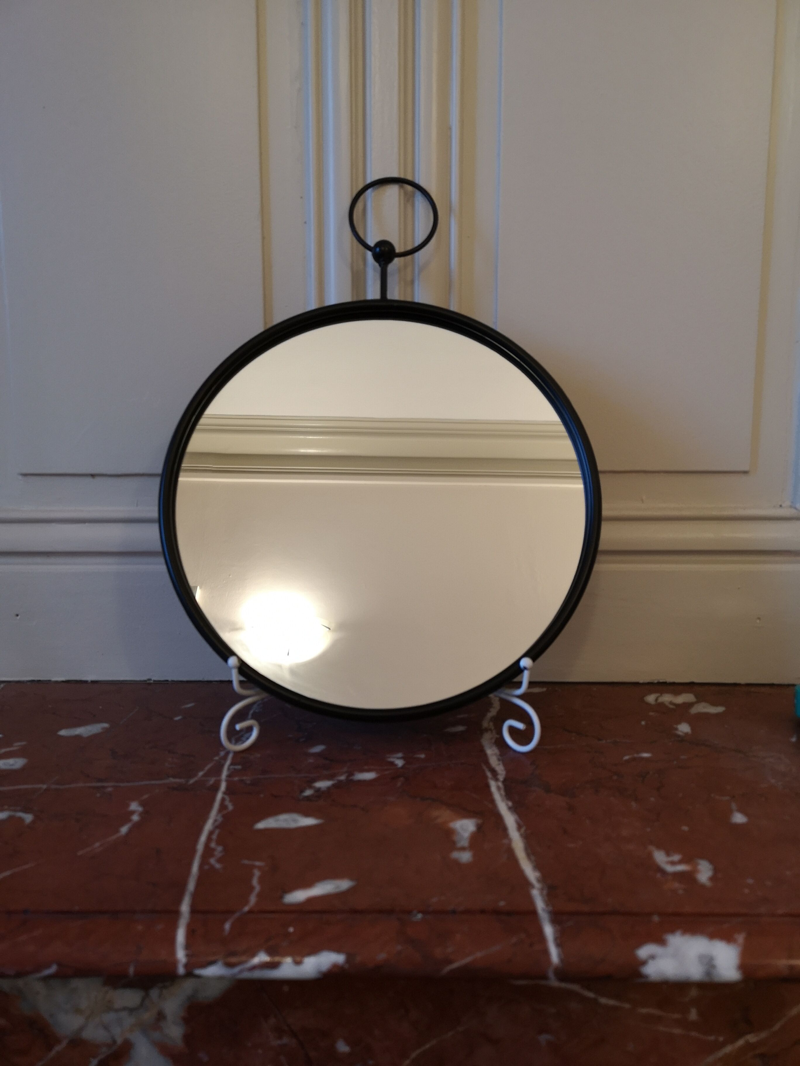 Round industrial style mirror to hang