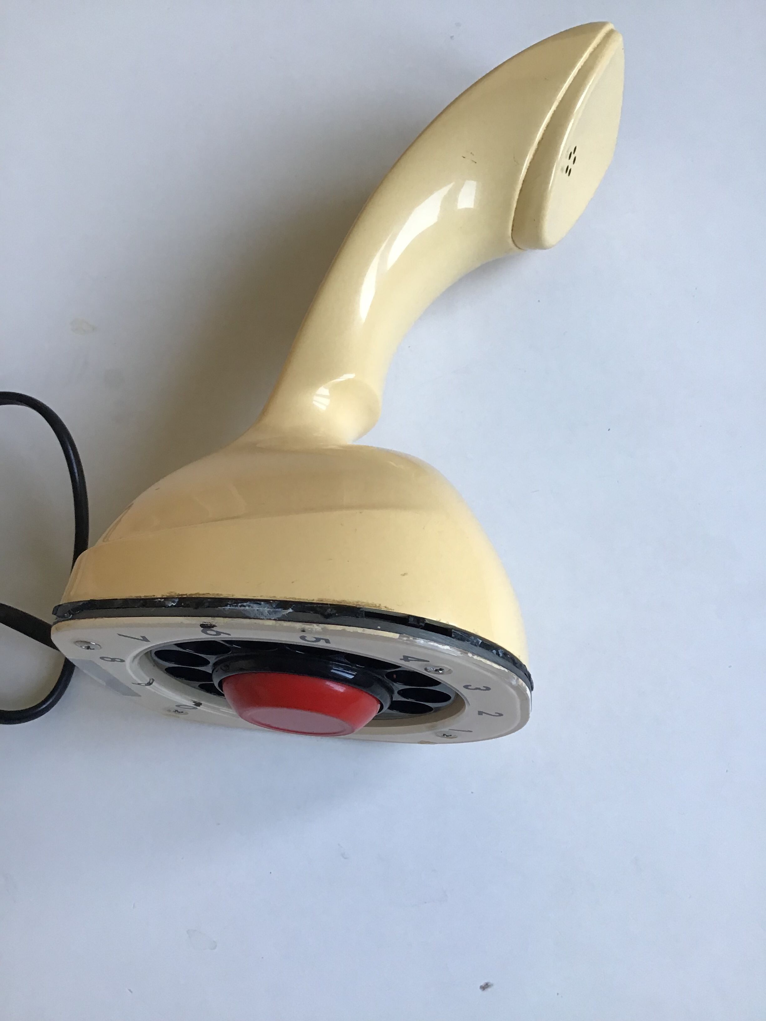 Phone for Ericson collectors in beige bakelite