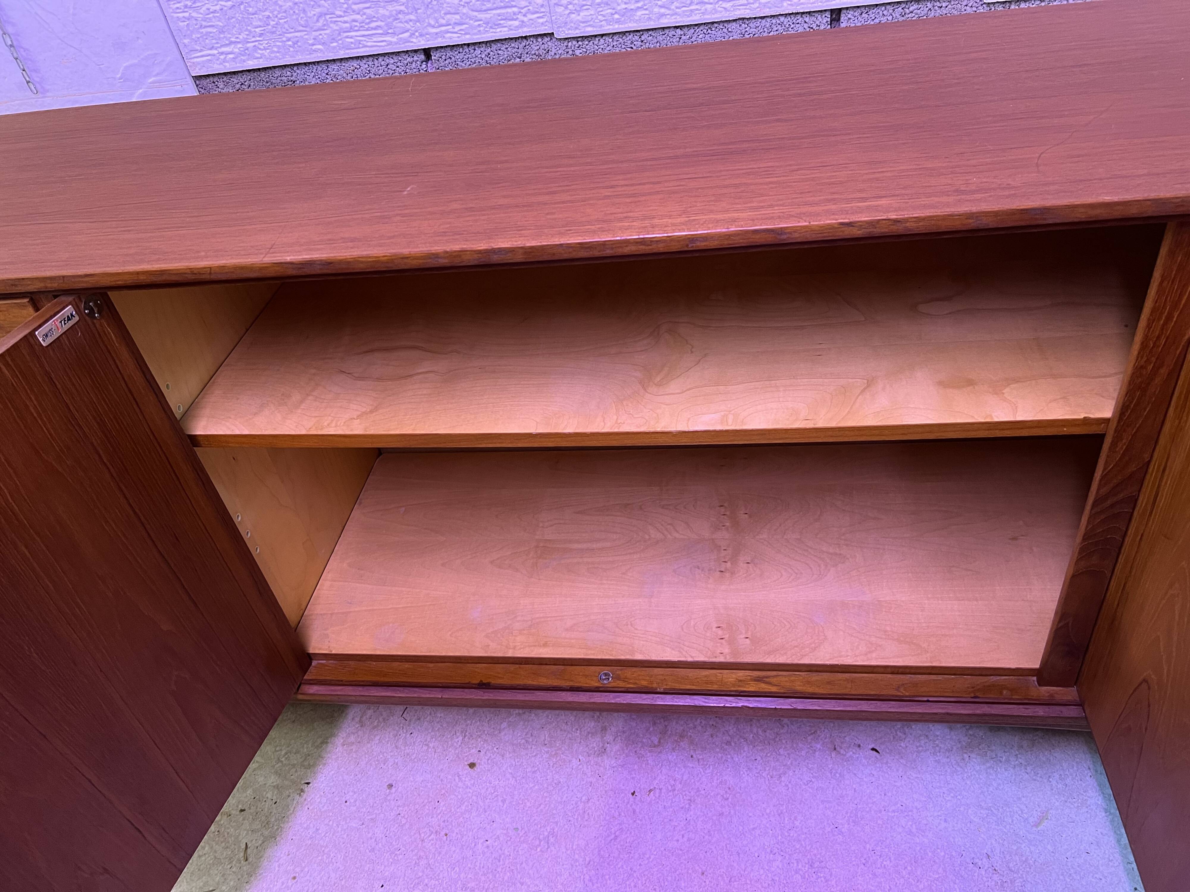 Enfilade vintage Swiss Teak