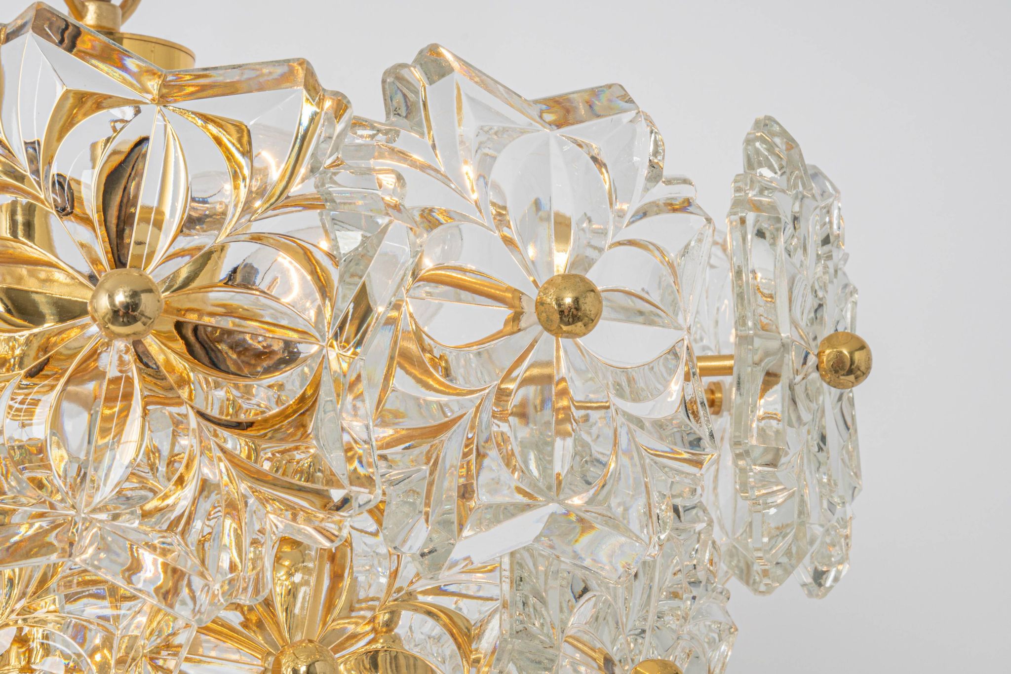 Chandelier in gilded brass and crystal glass, Germany, 1970s