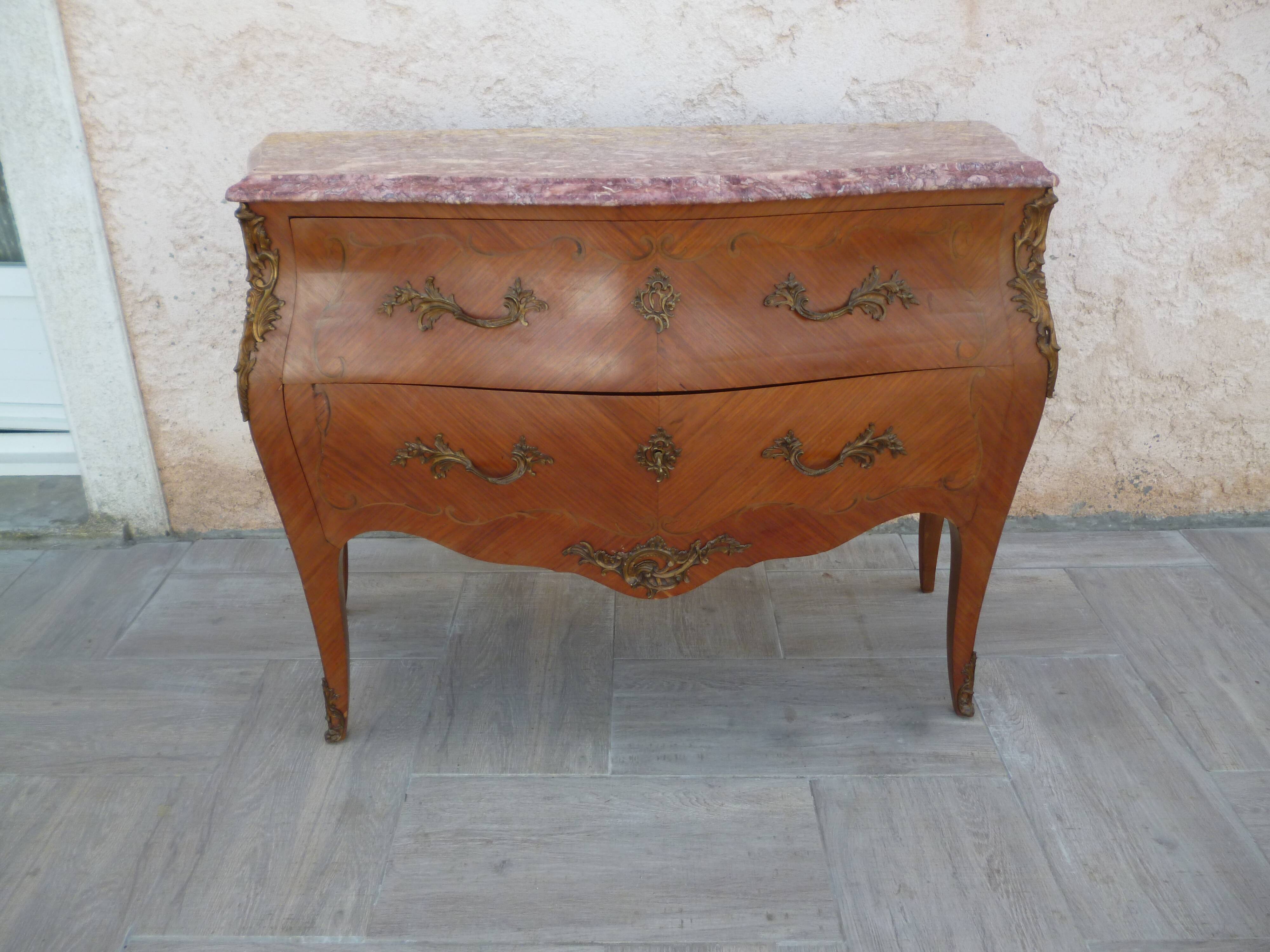 Curved dresser style Louis XV rosewood
