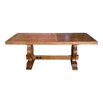 Farmhouse table