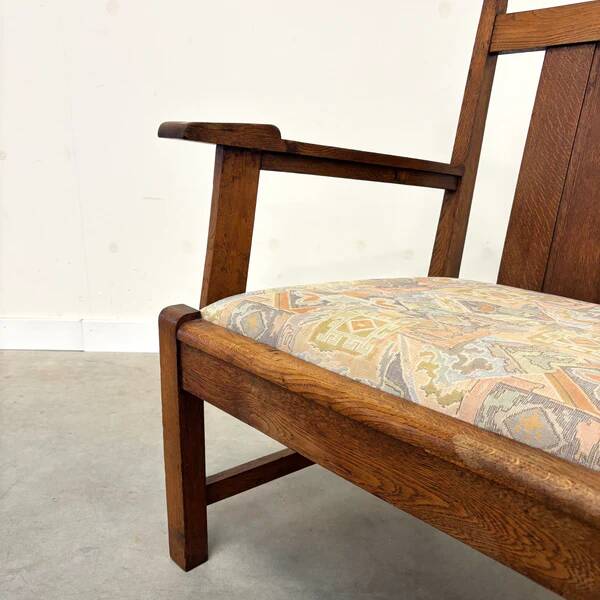 Oak armchair from the School of The Hague, Dutch Art Deco circa 1920 (1 of 2)