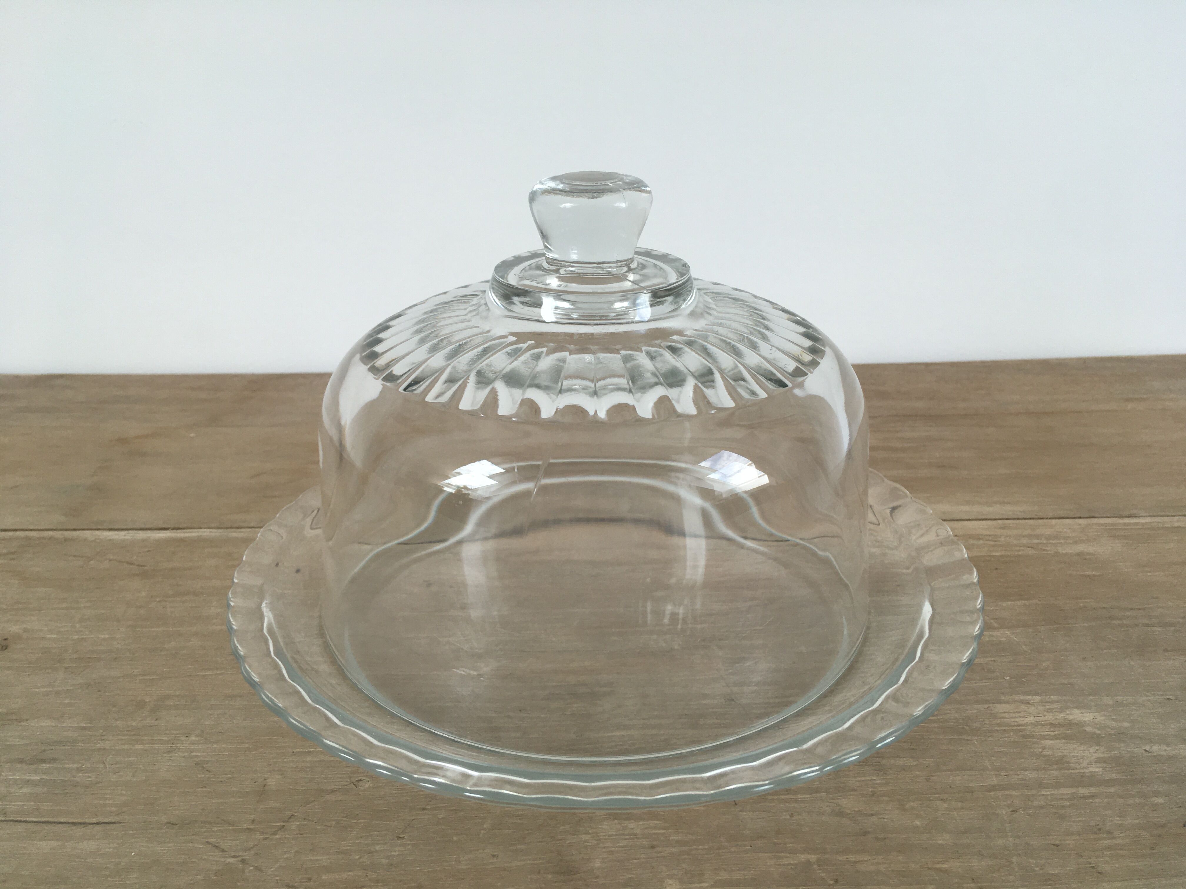 Arcoroc glass cheese or dessert bell